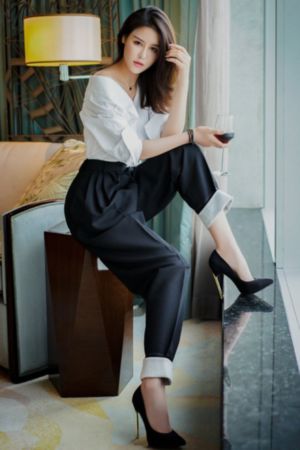 欧美健身女神下半身_720迅雷电影在线